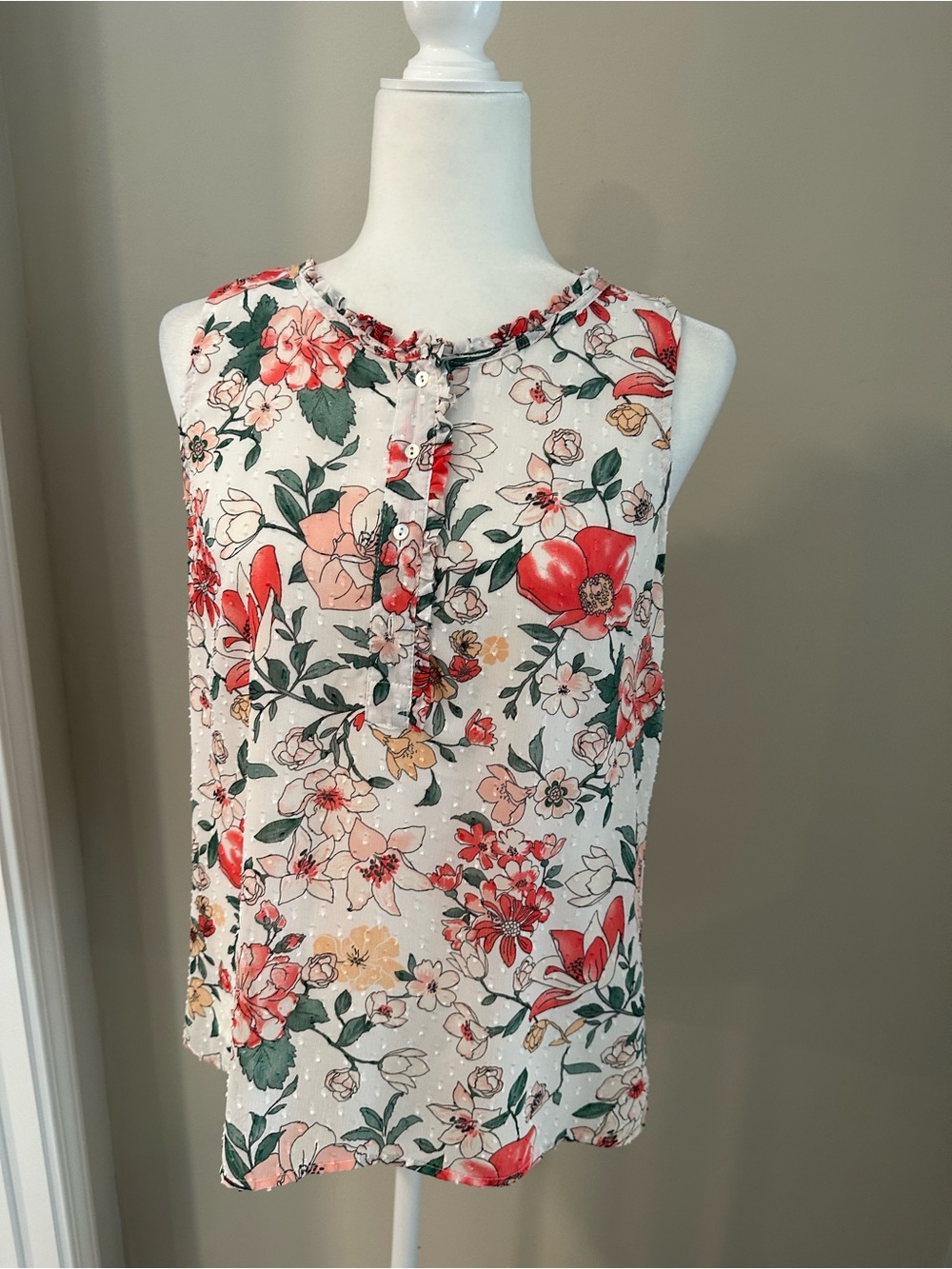 Skies Are Blue Sleeveless Floral Henley Top in Ivory, Red, Green
